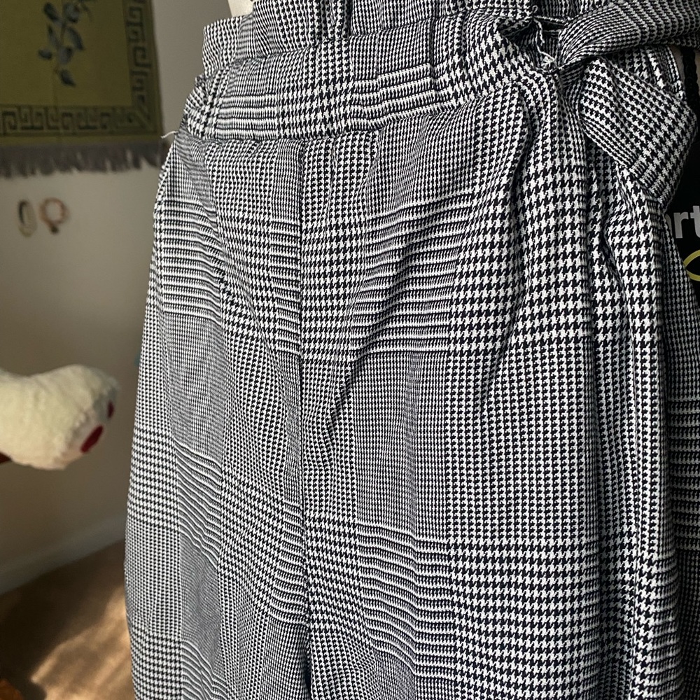Kids dress pants, high wasted with belt